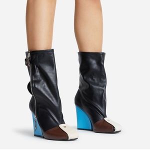 BUCKLE DETAIL SQUARE TOE BLUE WEDGE HEEL ANKLE BIKER BOOT IN BLACK FAUX LEATHER